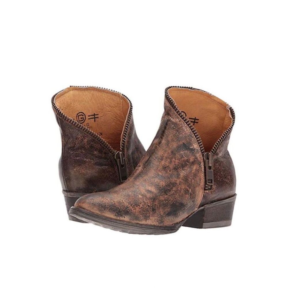 NIB Circle G Vintage Leather Cowboy Ankle Boots Women's Size 8.5